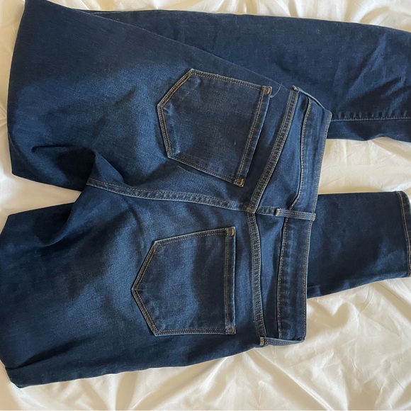 Old Navy Blue Jeans. Size 2. Mid Ride kicker boot cut. - Picture 2 of 3